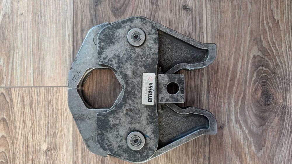 Cęgi zaciskowe Assalub M 54 REMS