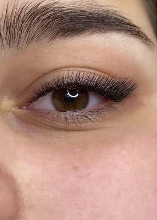 Нарощення вій   Крюківщина ,Вишневе