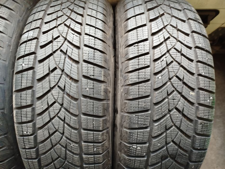 Opony zimowe Goodyear 225/65R17