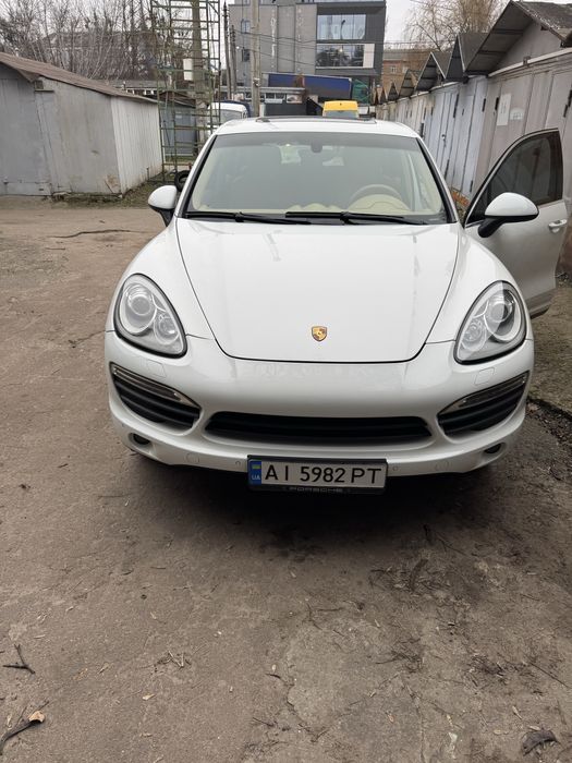PORSCHE Cayenne 2014