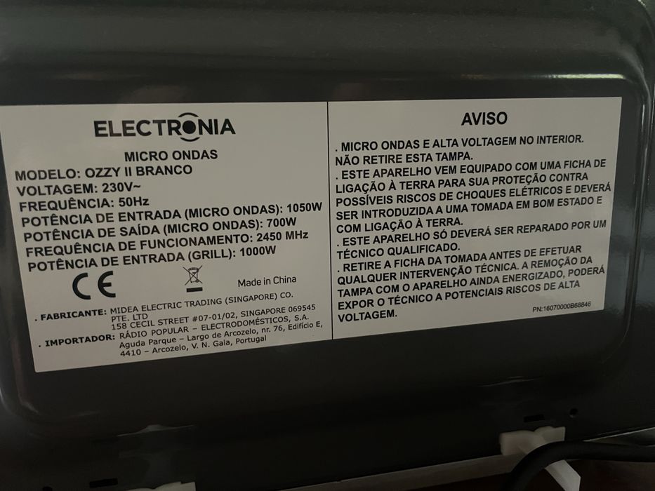 Microondas: Modelo:OZZY II Branco