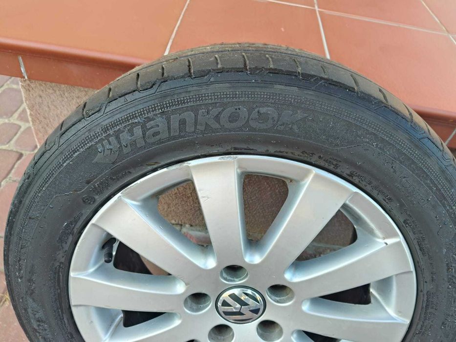 Oryginale Felgi z oponami do VW Passat B6