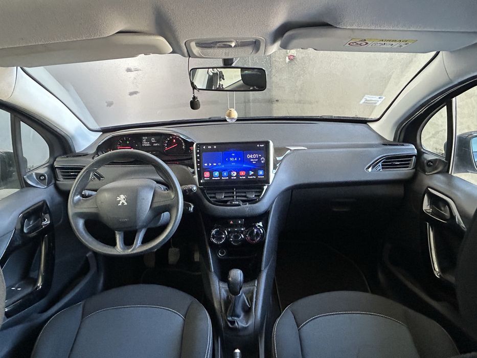 Peugeot 208 1.0 PureTech 68 Like 2015
