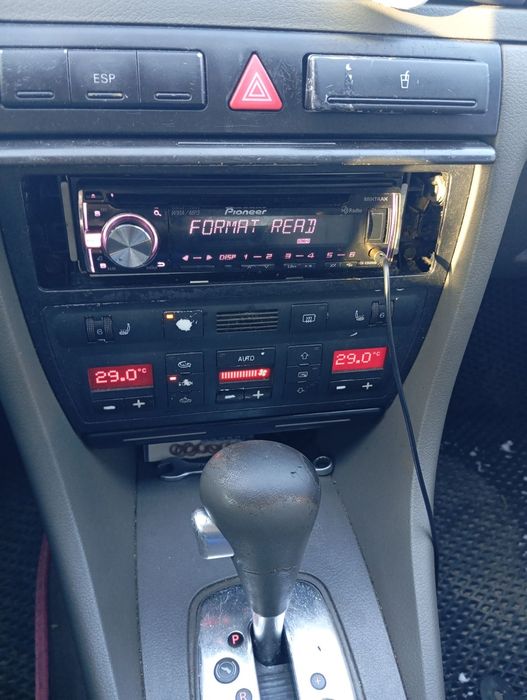 Ауді А6 С5 AUDI A6C5 2.5TDI automat