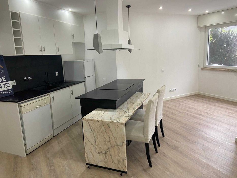 Apartamento para Arrendar ou Vender a 700 mts da Praia