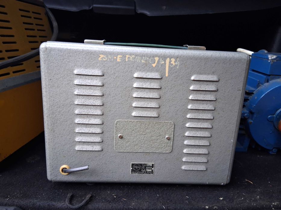 Woltomierz omomierz lampowy ELPO U716 30 - 100 MHz