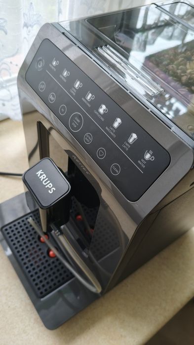 Ekspres ciśnieniowy KRUPS EA89ZB10 + zapas filtrów