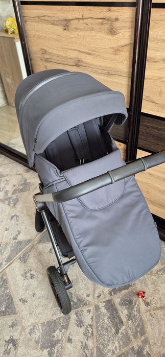 Продам коляску Carrello 2×1  в ідеальному стані
