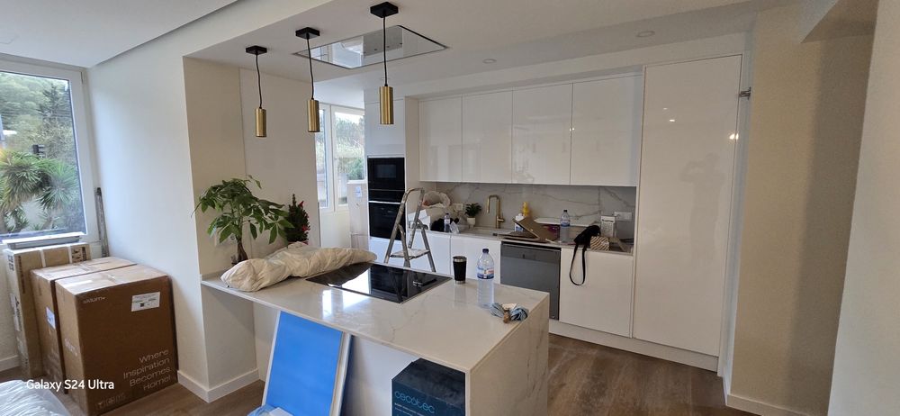 Especialistas em remodelação de apartamentos, casas e cozinhas, Lisboa, Vila Franca de Xira e Loures.