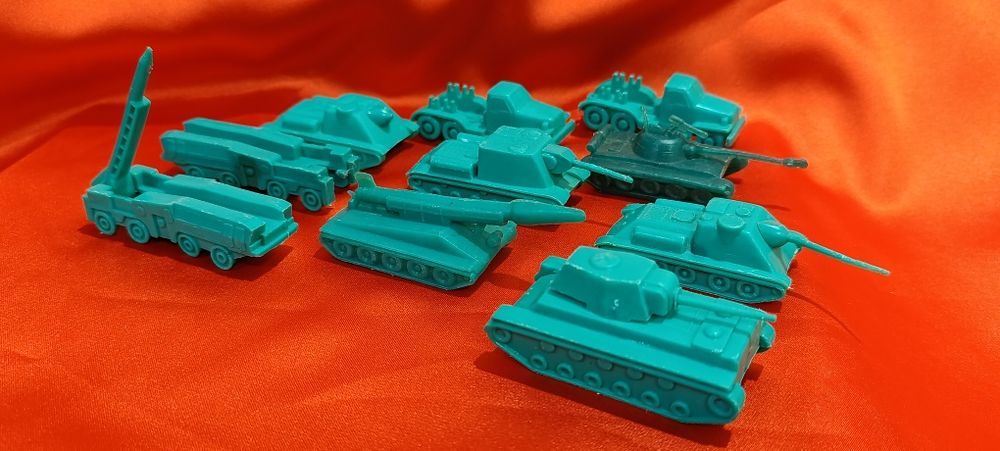 Игрушки 90-х кооператив