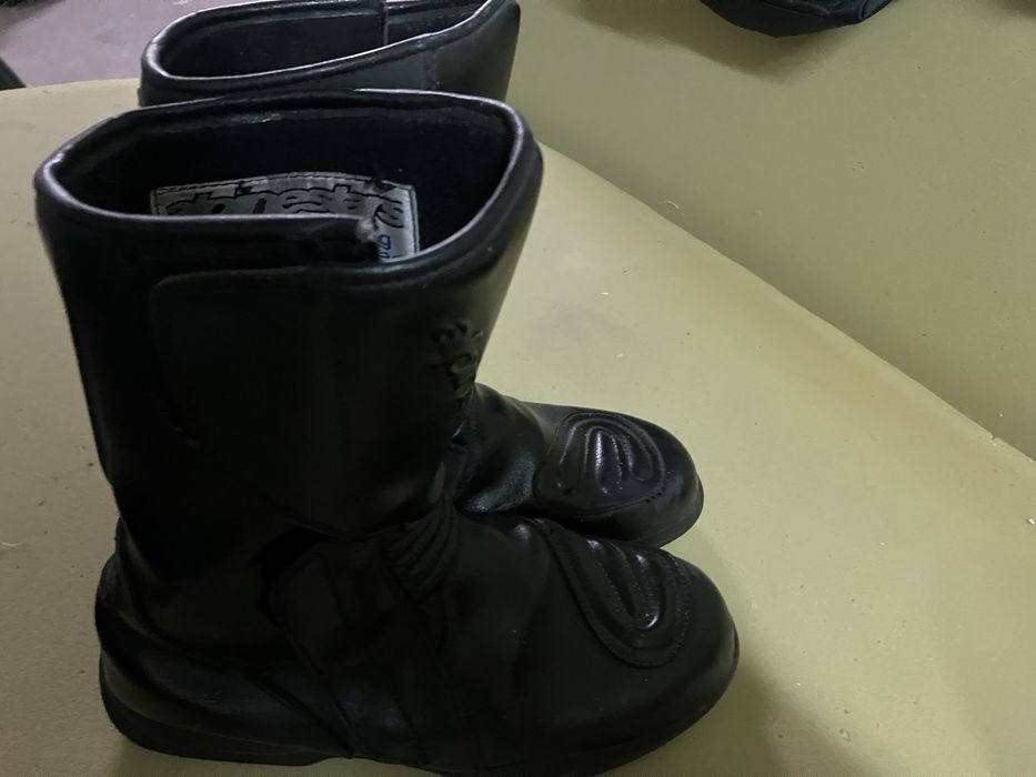 Botas motard cano alto