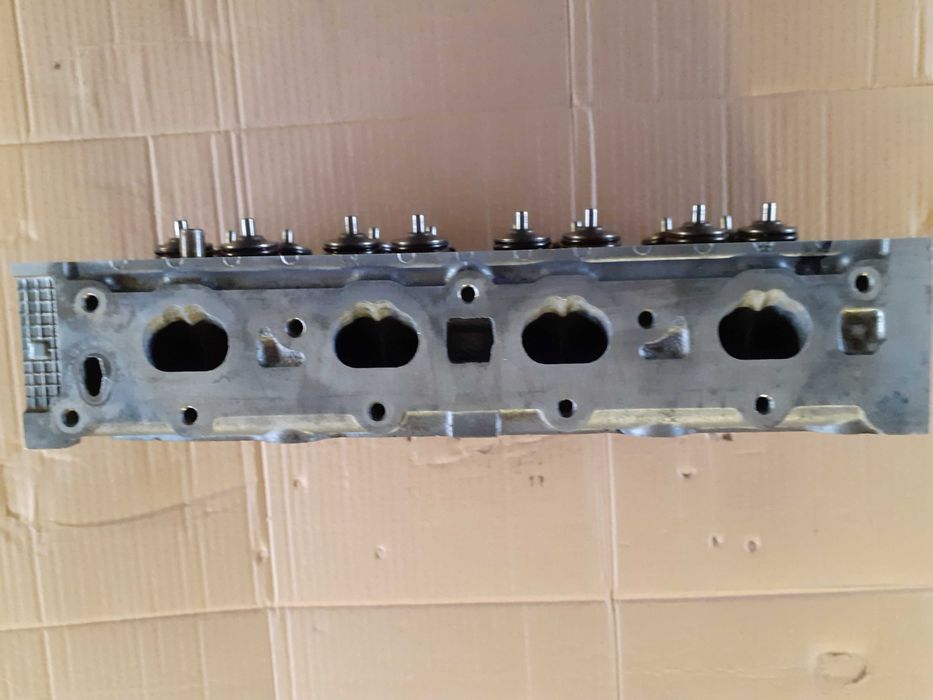 Głowica silnika Punto 1,2 16V