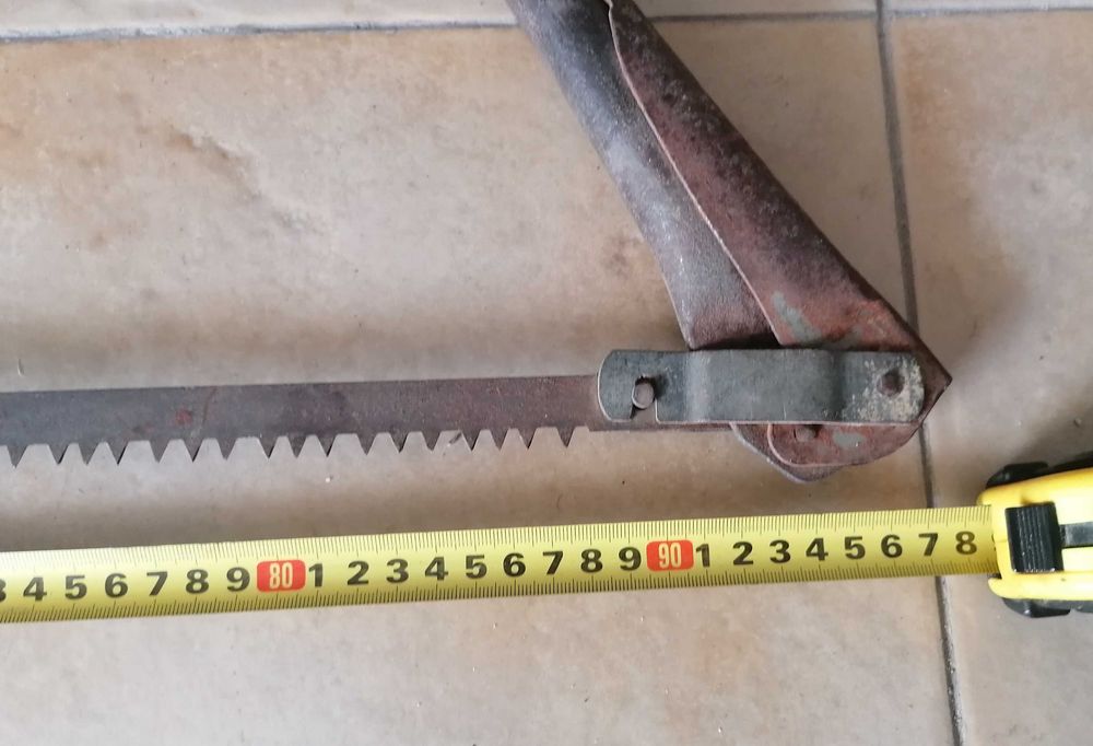 Serra ou serrote lenha ou outros, 90 cm, por 5€