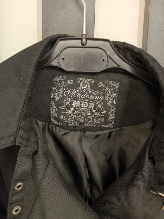 Płaszcz czarny wiosenny