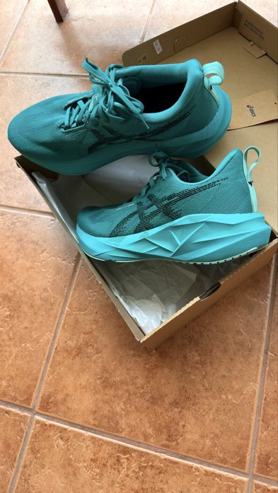 ASICS Novablast 5 – jak nowe