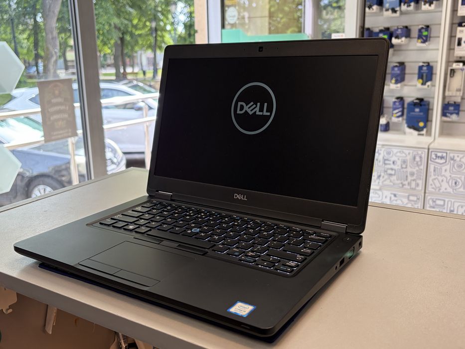 Polesingowy Laptop Dell Latitude 5490