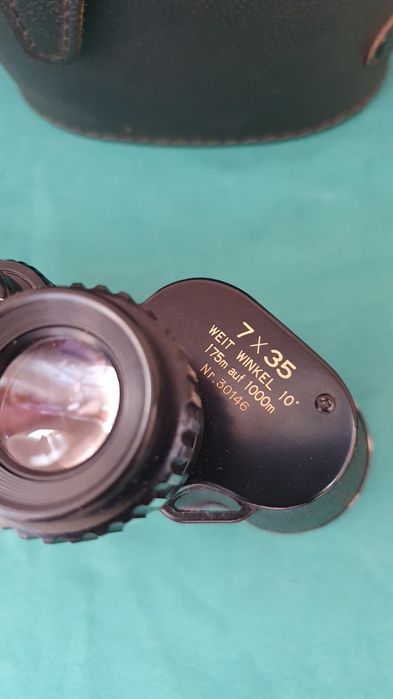 Японський надширококутний бінокль Revue 7x35