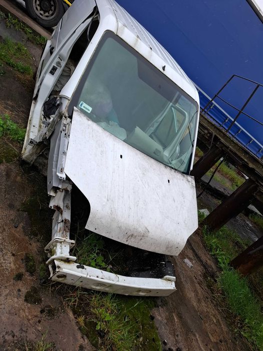 Форд конект  кузовні зап.частини