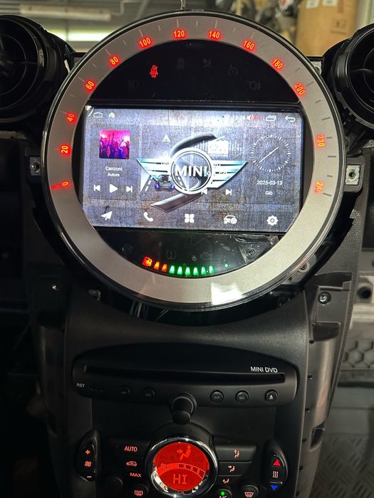 Rádio Mini R55 R56 R60 Android 14 com GPS