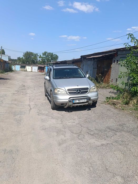 Мерседес ML 320 2000г.