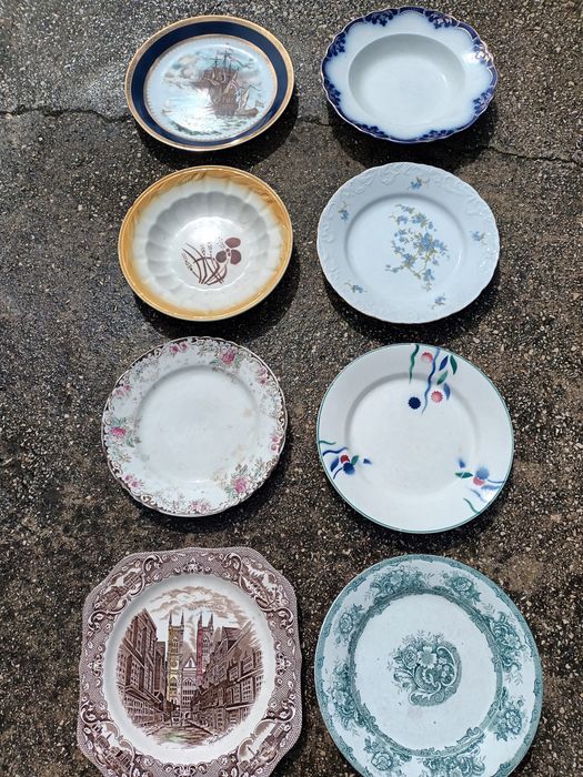 Pratos antigos  valor de cada