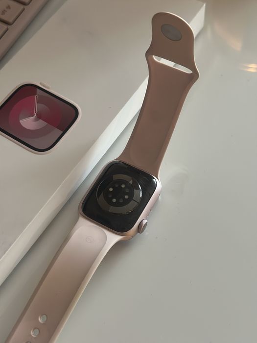 Apple watch 9 41mm pink + cellular