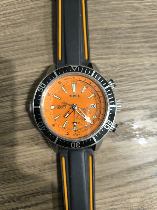 Часы Timex T2N812