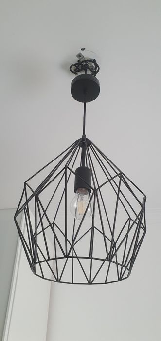 Candeeiro de teto pirâmide preto EGLO