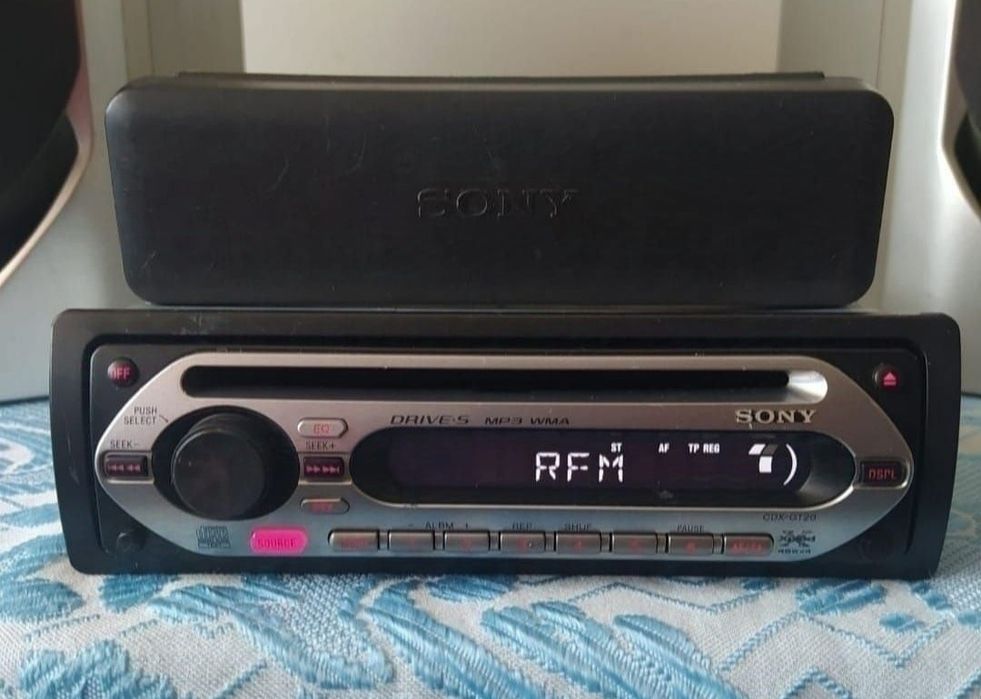Auto Rádio Sony CDX-GT20 - Xplod