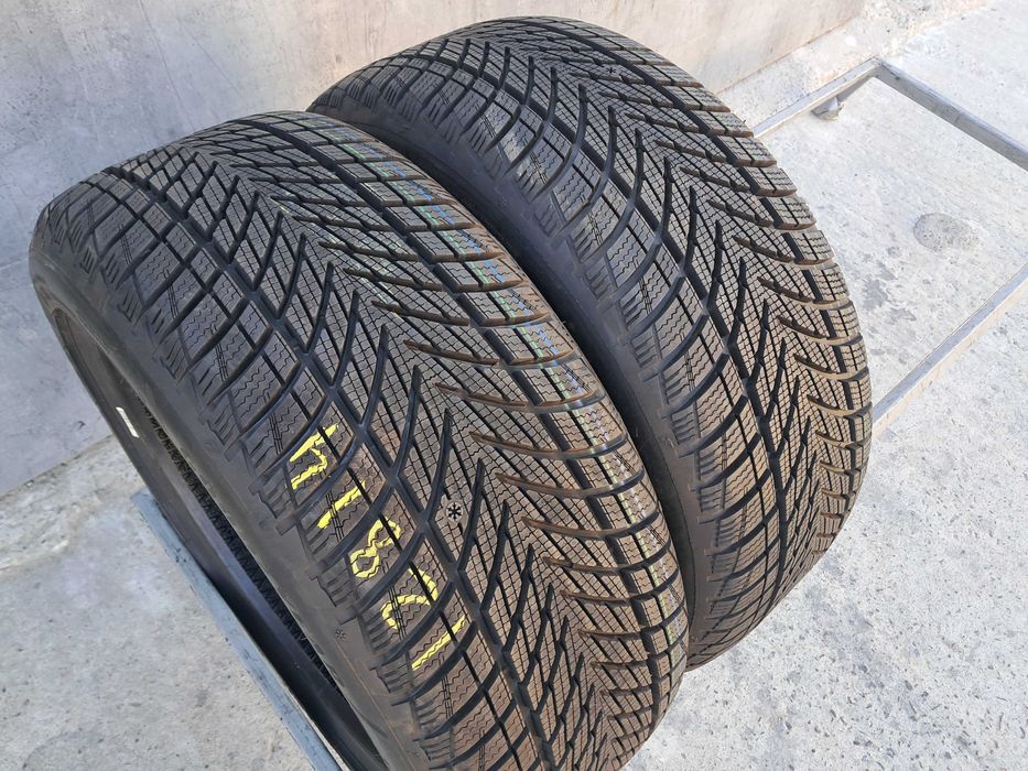 Резина зима НОВА Good Year 225/45 R17 Ultra Grip Perfomance 3