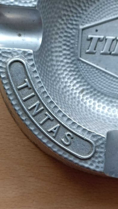 Cinzeiro antigo da companhia industrial TIPOR