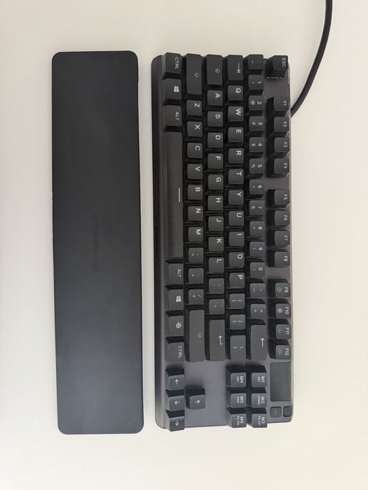 Apex 7 TKL Red Switch