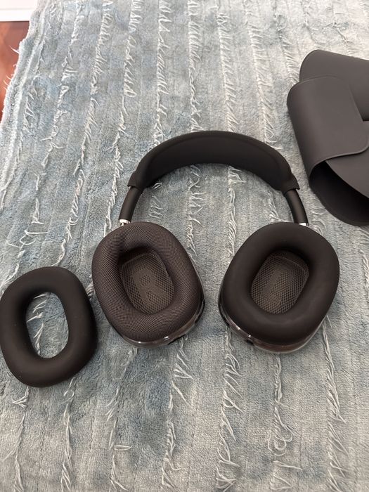 AirPods Max - Black - Official63823839152515122