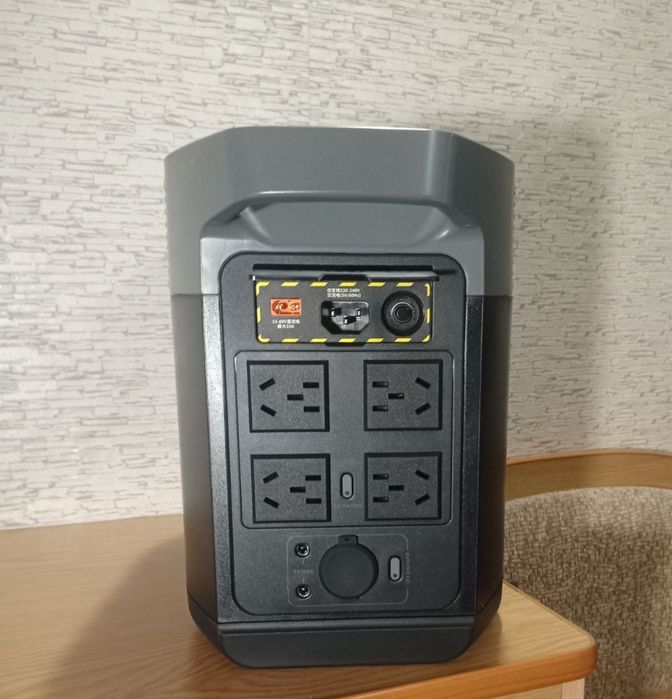 Зарядна станція EcoFlow DELTA 2 (1024 Вт·год) CN