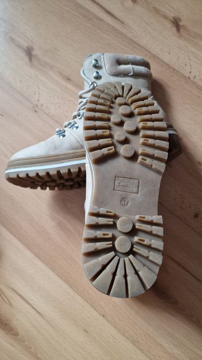 Buty damskie 37 botki sznurowane