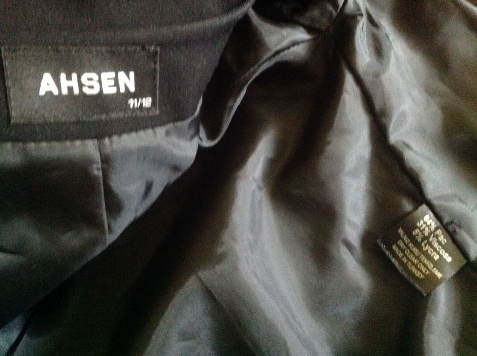 Новий укорочений стильний піджак на дівчину 42-44р, пр-во Туреччина