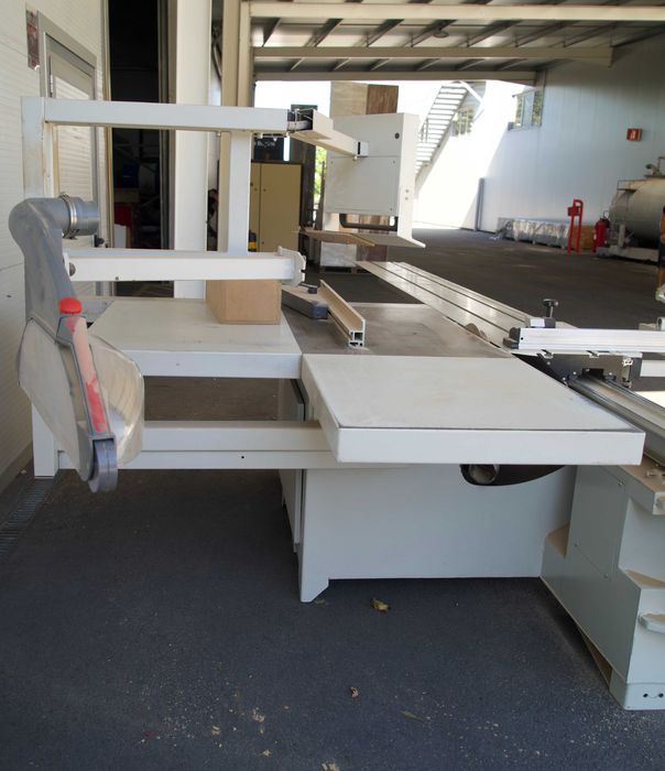Esquadrejadora Comeva SC-400/3200CNC