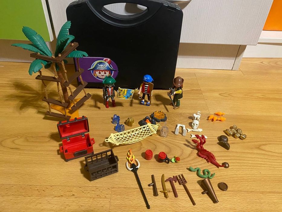 playmobil Пірати, з кейсом