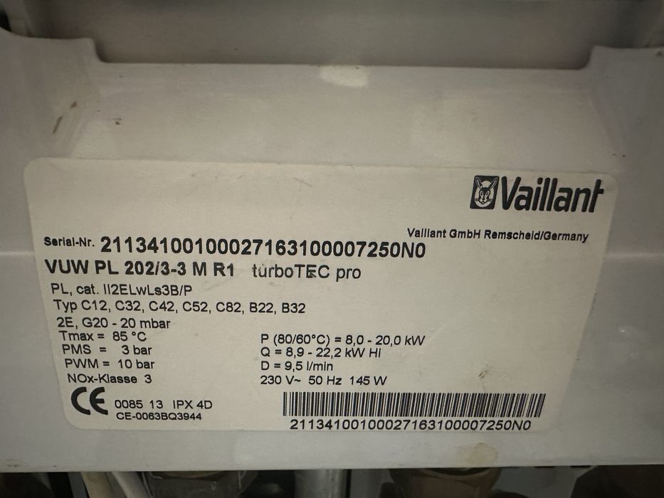 Piec przeplywowy Vaillant Turbo TEC Pro sprawny