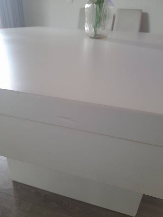 Mesa quadrada 140x140  branca