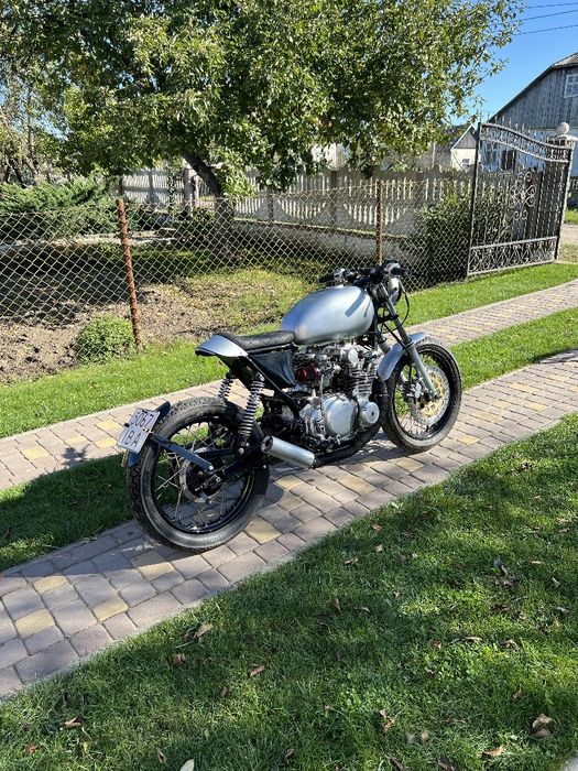 Кастом Suzuki gs 550 , Cafe Racer