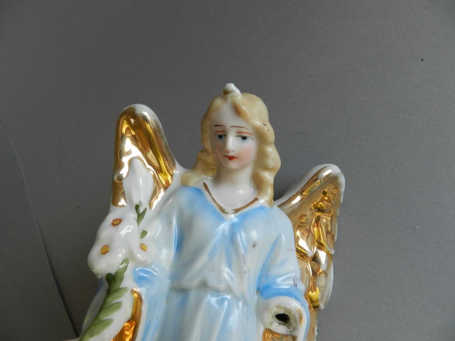 przedwojenna duża kropielnica z aniołem, amorek, oko opatrzności  27cm