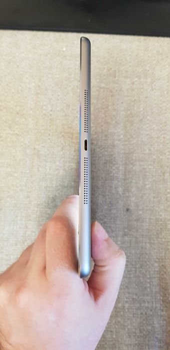 Планшет Ipad air 1