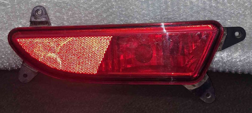 Farolim Nevoeiro Trás Esquerdo 924011H6 - KIA PRO CEE'D