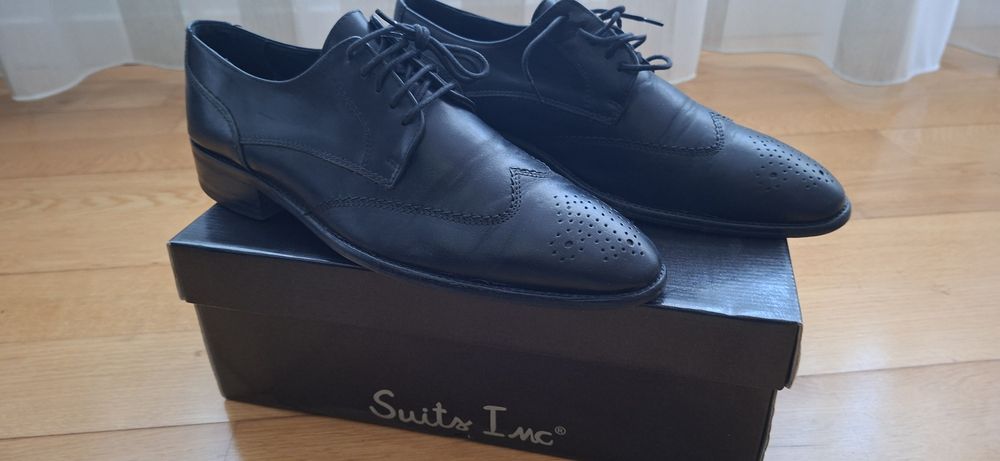 Sapatos Homem Pretos Suits Inc Tam42