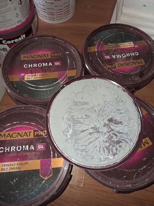 Sprzedam farbę nawierzchniowa Magnat PRO