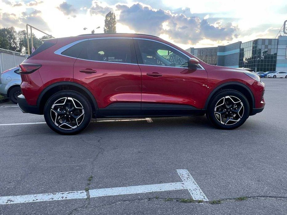 Продам Ford Escape Hybrid 2026 модельного года