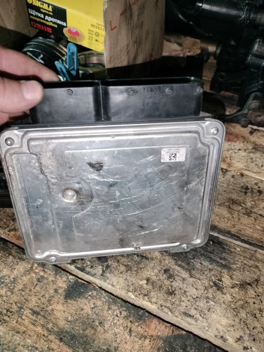 Блок управління двигуном seat altea 03g906021jf 0281013622