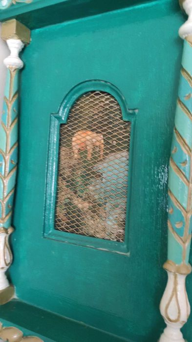 Relógio de caixa alta