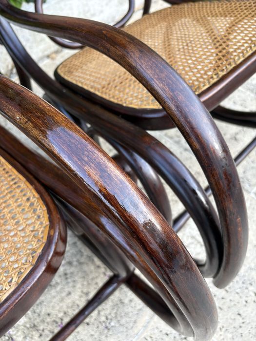2 Cadeiras baloiço Michael Thonet